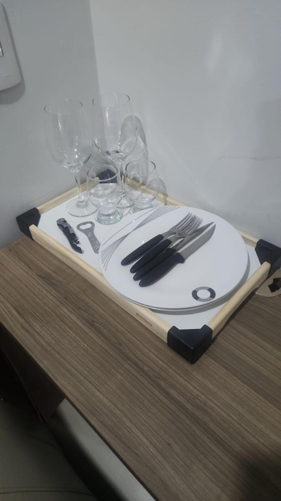 Apartamento Solteiros Ou Casal Na Barra Olimpica *
