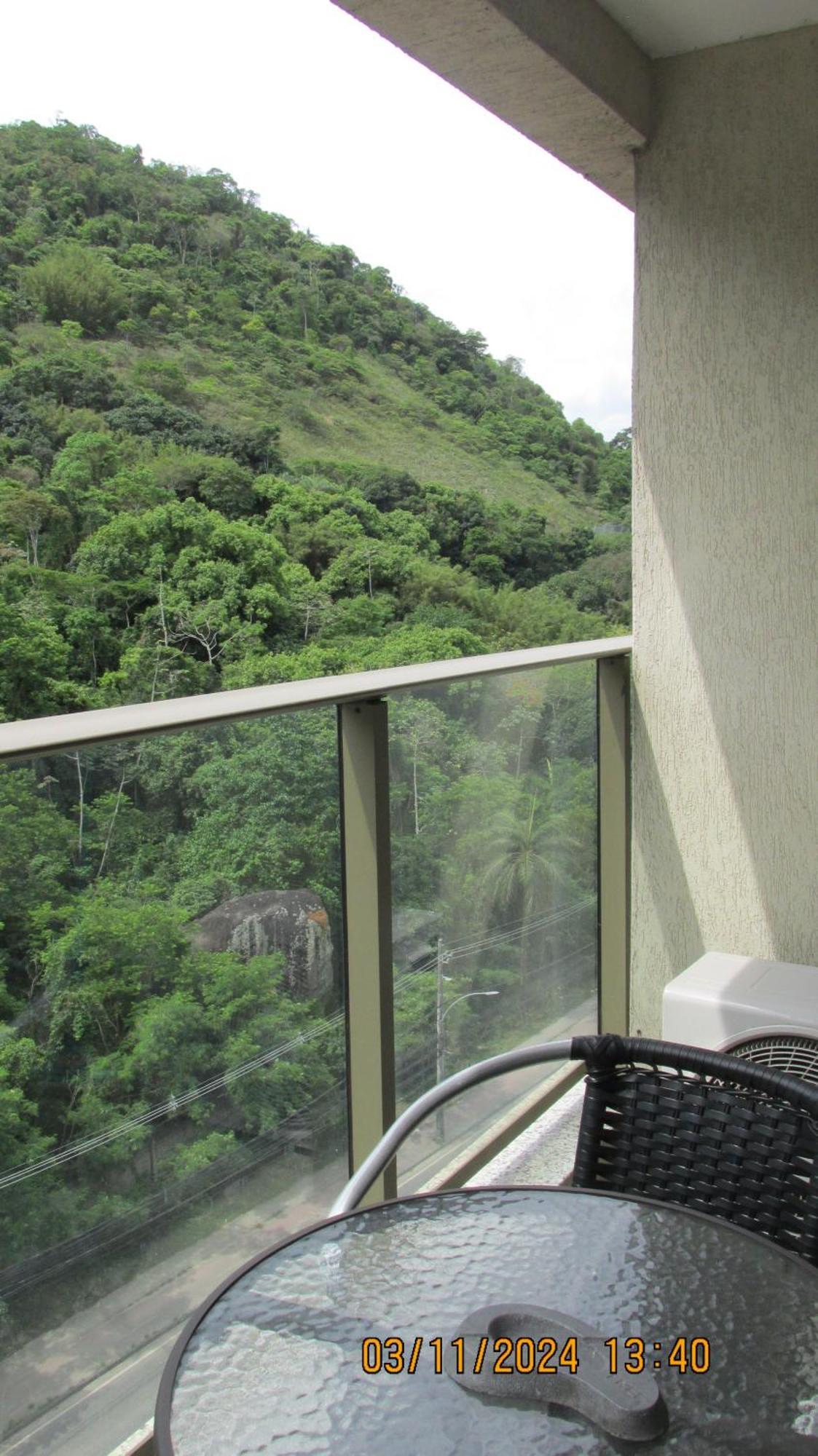 Apartamento Solteiros Ou Casal Na Barra Olimpica *